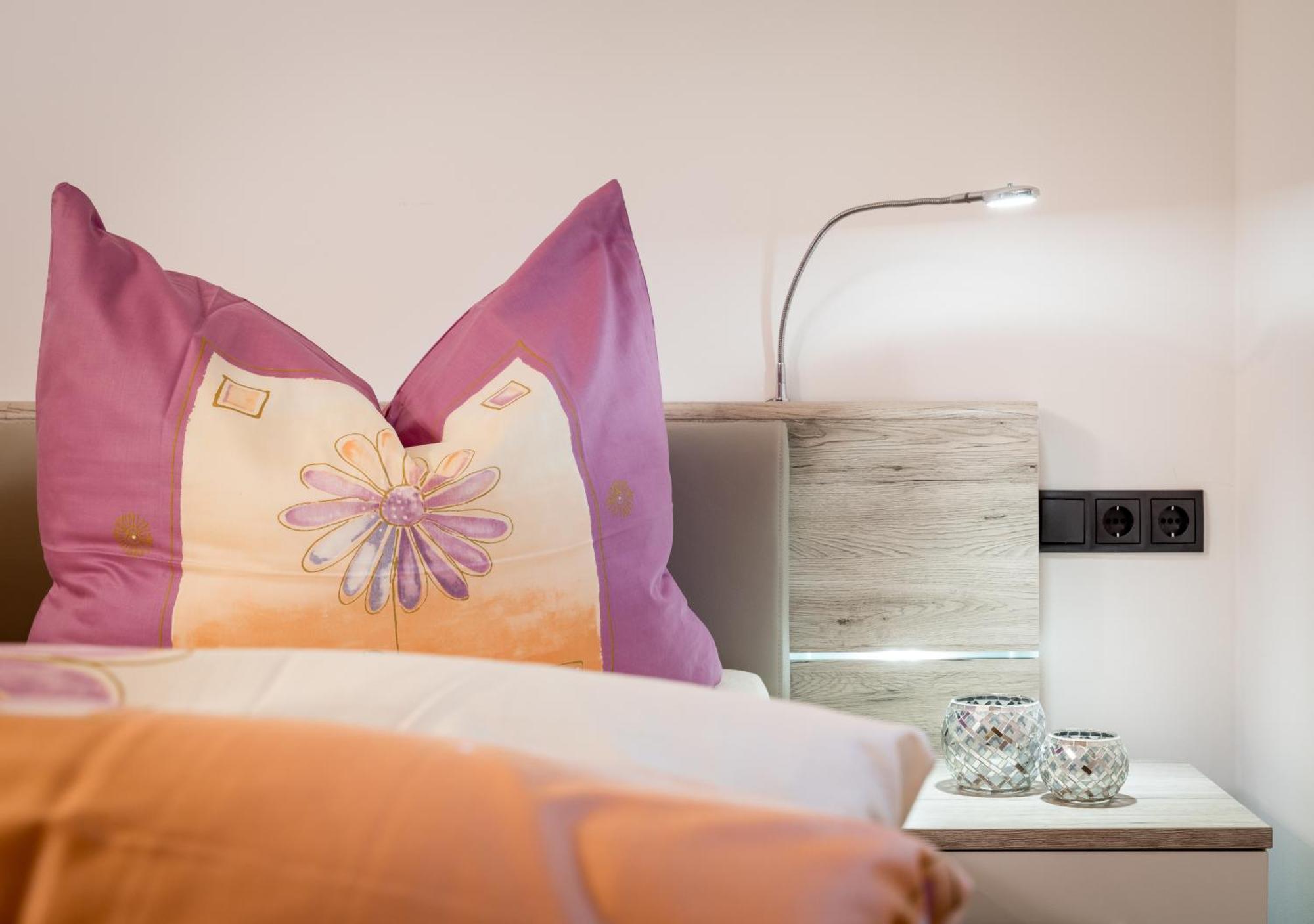 Am Dorfbrunnen Apartment Оец Екстериор снимка